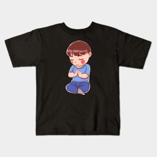 Little Boy Praying ~ Meditating Kids T-Shirt